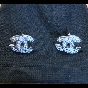Double C rhinestone stud earrings